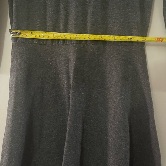 Forever 21 Gray 3/4 Sleeve Dress Size Small - Picture 7 of 14